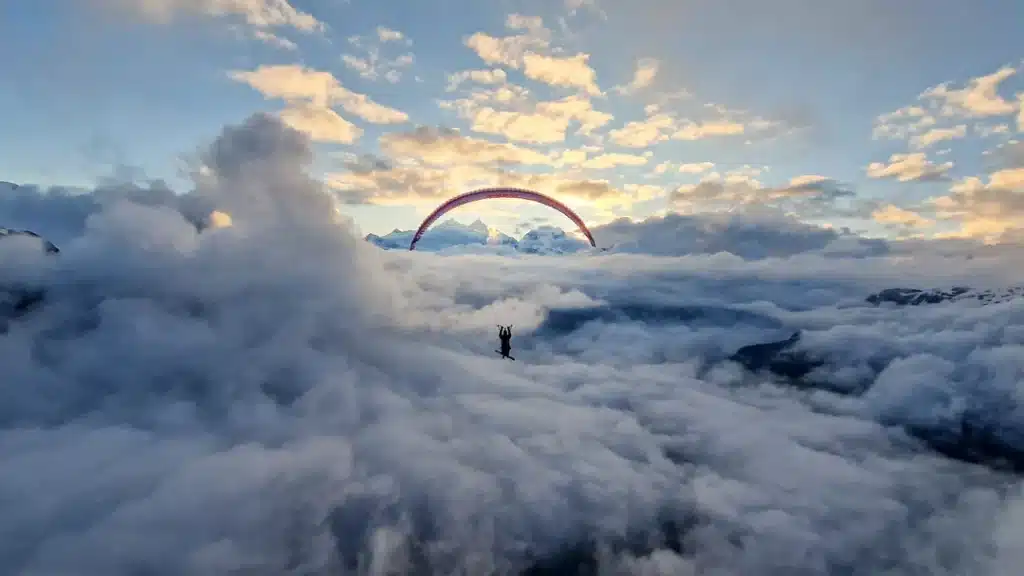 Toouching the sky - Red Bull